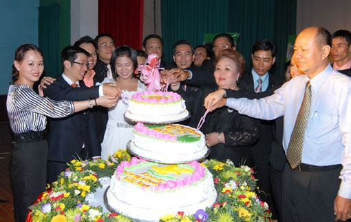 THE 1ST ANNIVERSARY OF FLP DISTRIBUTION CENTRE IN VUNG TAU