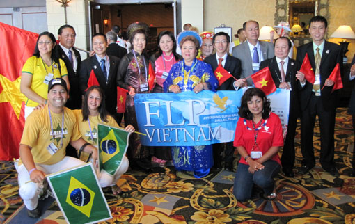 SI&#202;U ĐẠI HỘI FLP 2009 TẠI DALLAS, TEXAS, USA