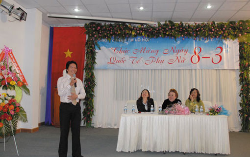 LO HOI CELEBRATE HAPPY INTERNATIONAL WOMEN DAY MARCH 8TH
